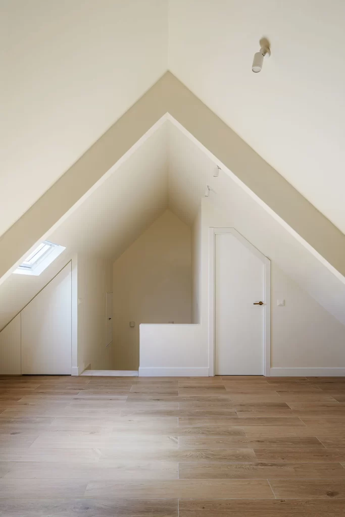 Fotografía de interiores - abuhardillado reformado